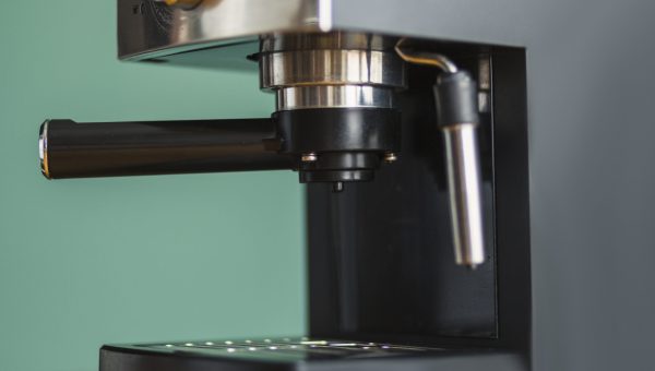 espresso machine with inserted filter